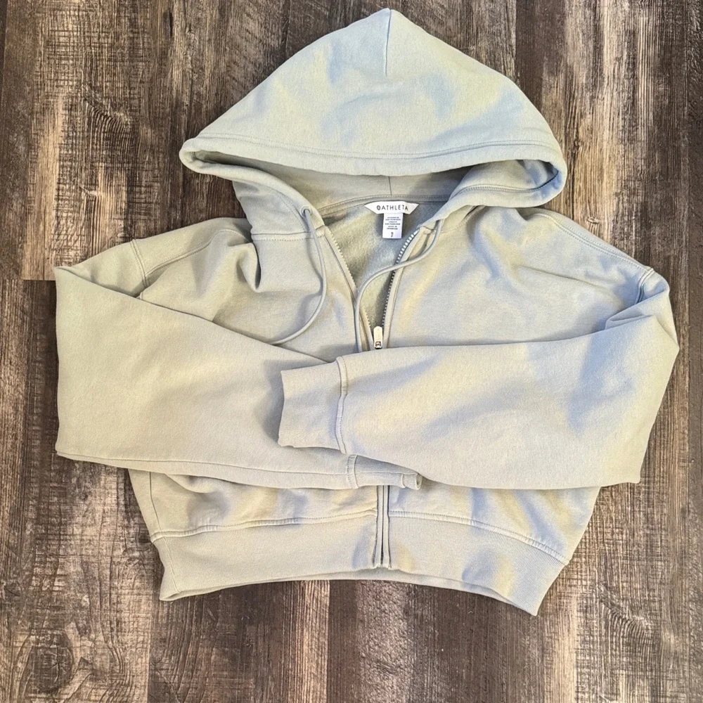 Athleta Forever Fleece Crop Full Zip Hooded Sweatshirt in Vera/light Sage Green - Picture 2 of 7
